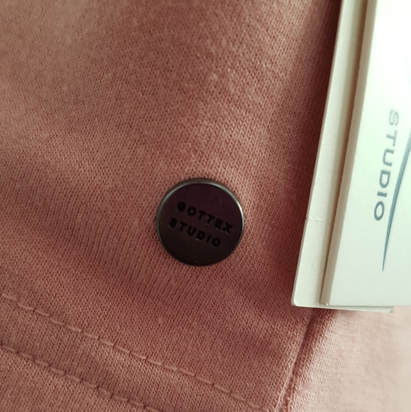 Beautiful Cottex Bell Arm Crop Sweater Large Fit - Picture 3 of 5